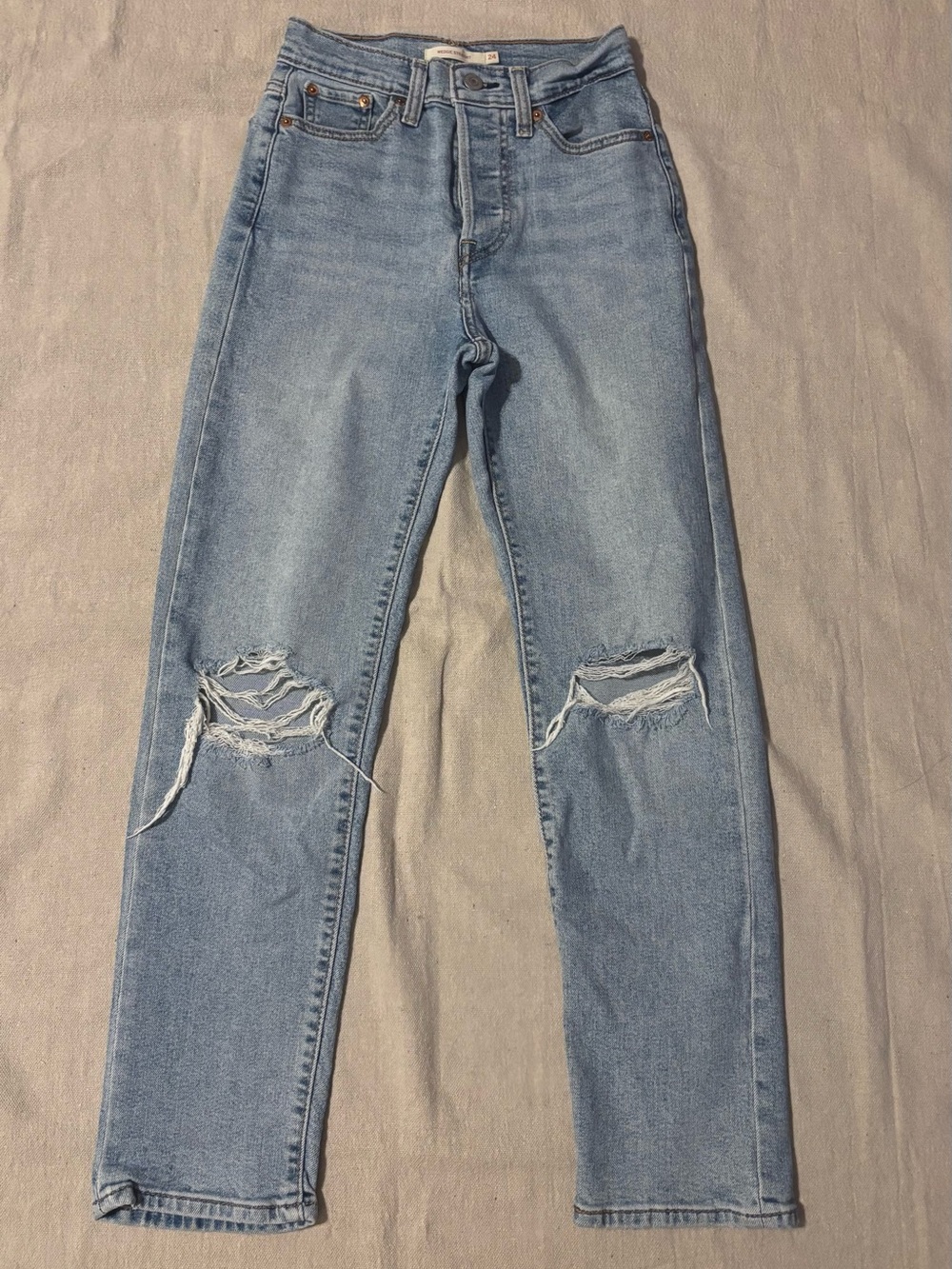 Levi's Wedgie Straight High Rise Distressed Jeans Light Wash W24 L28